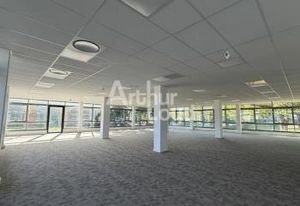 Location bureaux Le Mans - Quartier Université, proche tramway et bus