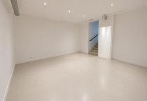 Location local commercial Paris 12 près Gare de Lyon