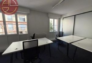 Location bureaux 260 m² Toulouse hyper-centre transports commerces