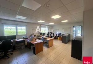 Local d'activité à vendre Acigné - Grand foncier clos