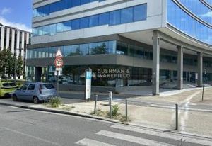 Location local commercial Bordeaux - Rond-point Ravezies