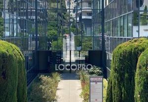 Location bureaux Sophia Antipolis - Proche A8 et RD 35