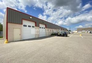 Location entrepôt Chassieu - Proche A43 Rocade-Est