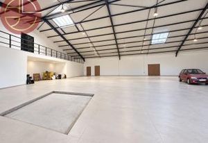 Location entrepôt Saint-Jory - Proche RN20 - 970 m²