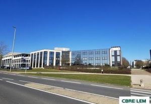 Location bureaux Caen - Quartier Mémorial, proche sorties 7 et 8