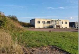 Vente bureaux Nogent (52) - Zone industrielle, proche Chaumont