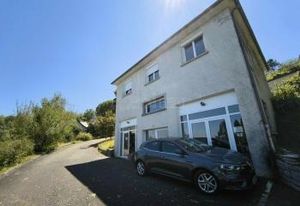 Vente bureaux Brive-la-Gaillarde - Deux niveaux et trois entrées
