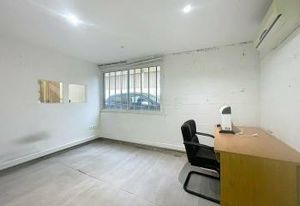 Location local d'activité Brive-la-Gaillarde - Secteur Caserne