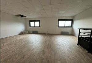 Locaux d'activité à vendre Cormeilles-en-Vexin - Proche RER C