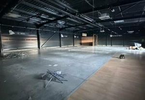 Location local commercial Issoire - 750 m²