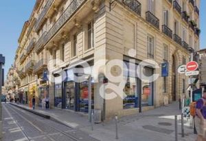 Vente local commercial Bordeaux centre - traversant