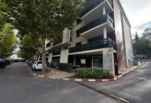 Vente local commercial Louveciennes - Résidence gérée