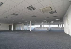 Location bureaux Le Havre - Proximité concessions automobiles et transports