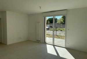 Location bureau Saint-Cyr-sur-Loire - Proche D952 et bus