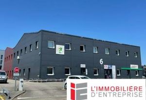 Bureaux à louer Vannes - Parking privatif et fibre