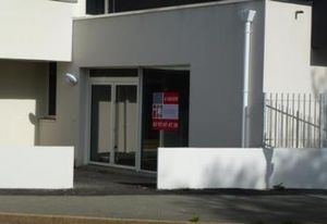 Bureau à vendre Auray - Rez-de-chaussée avec parking