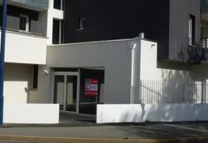 Bureau à vendre Auray - Rez-de-chaussée avec parking