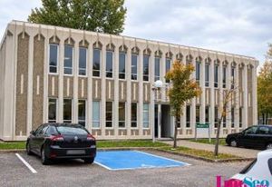 Location bureaux Bordeaux - Sortie rocade A630, tram et bus à proximité