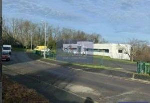 Vente bureaux Cenon - Proche tram A et bus multiples