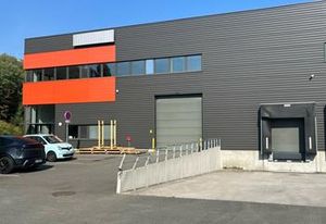 Location local d'activité Croix - Site sécurisé et proche axes