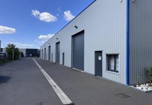 Vente ensemble pro mixte Sillery - Mix bureaux, stockage et logement