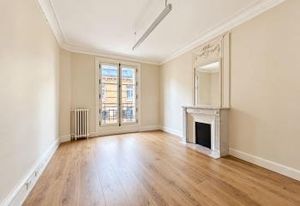 Bureaux à louer Paris 15 - Proche Vaugirard et transports