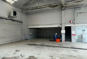 Location local commercial axe passant Grenoble