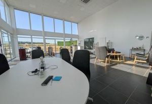 Location local commercial Criquebeuf-sur-Seine - Axe passant