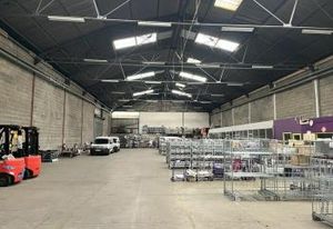 Location local d'activité Vénissieux - Proche centre Parilly & axes routiers