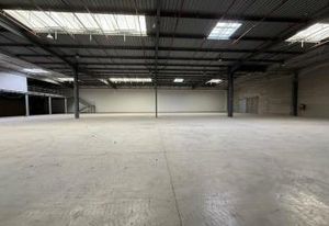 Location entrepôt Stains - Proche RER D et A1