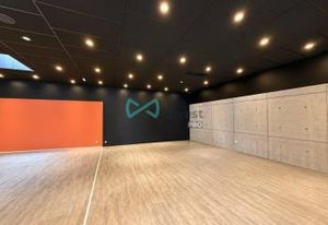 Location local commercial Lons - Zone attractive