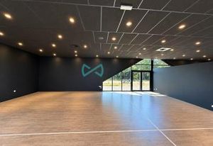 Location local commercial Lons - Zone attractive