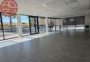 Location local commercial 650 m² à Tournefeuille - axe passant