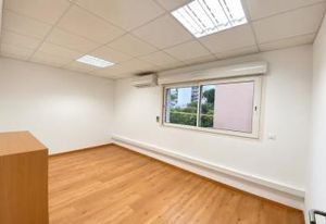 Location bureaux Montpellier Sud-Ouest Tournezy - Tram Sabines proche