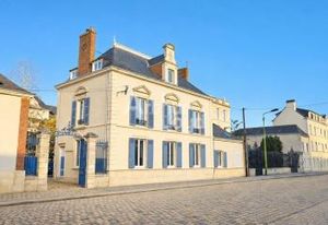 Vente/location bureaux Le Mans centre-ville avenue réputée