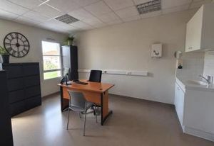 Vente bureaux Agde R+2 proche gare, aéroport et autoroute