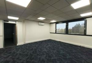 Bureaux à louer Saint-Quentin-Fallavier - Proche A43 et aéroport