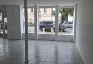 Local commercial à louer Sèvres - Proche Pont de Sèvres