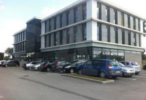 Local commercial à louer Plescop - Proche centre Leclerc