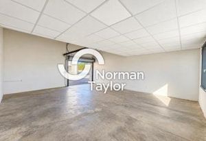 Location local d'activité Perpignan Sud - 90 m² avec mezzanine