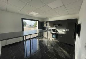Location bureaux Guipavas - Ascenseur et parkings mutualisés