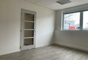 Local d'activité + bureaux à louer Dagneux - Proche A42/A43