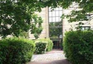 Location bureaux Lognes - Proche gare RER A et commerces