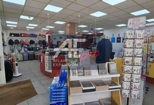 Location local commercial angle centre-ville Saint-Nazaire