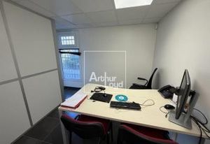 Bureau à vendre Vert-Saint-Denis - Proche A5 et RER D