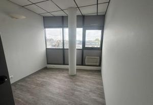 Vente bureau Tours Hyper Centre Place Jean Jaurès