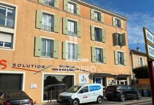 Vente immeuble bureaux Puget-sur-Argens - 800 m²
