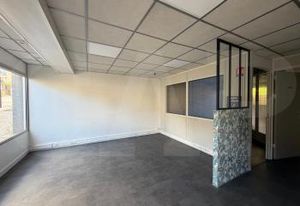 Location local commercial Lannion centre-ville