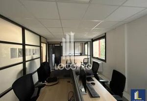 Location bureaux Saint-Laurent-du-Var - Proche A8 et aéroport Nice Côte d'Azur