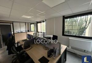 Location bureaux Saint-Laurent-du-Var - Proche A8 et aéroport Nice Côte d'Azur